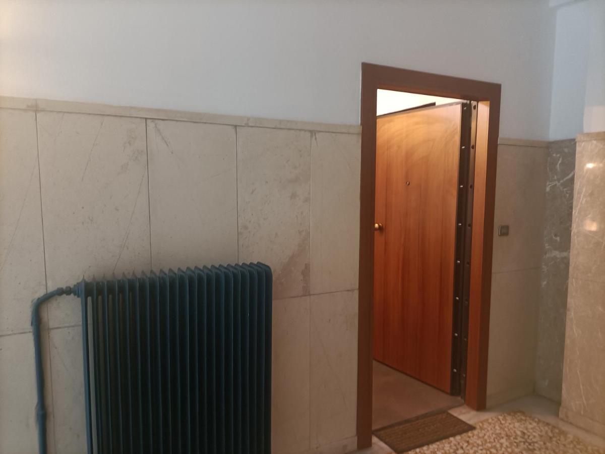 Elegant Apartment Athen Exterior foto